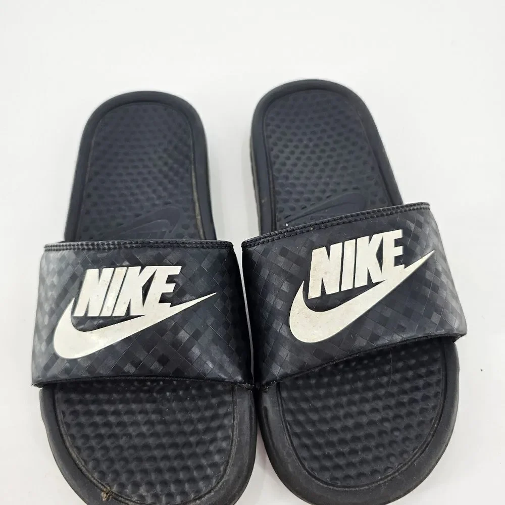 Nike 7 slides sandals slip on womens black gym workout